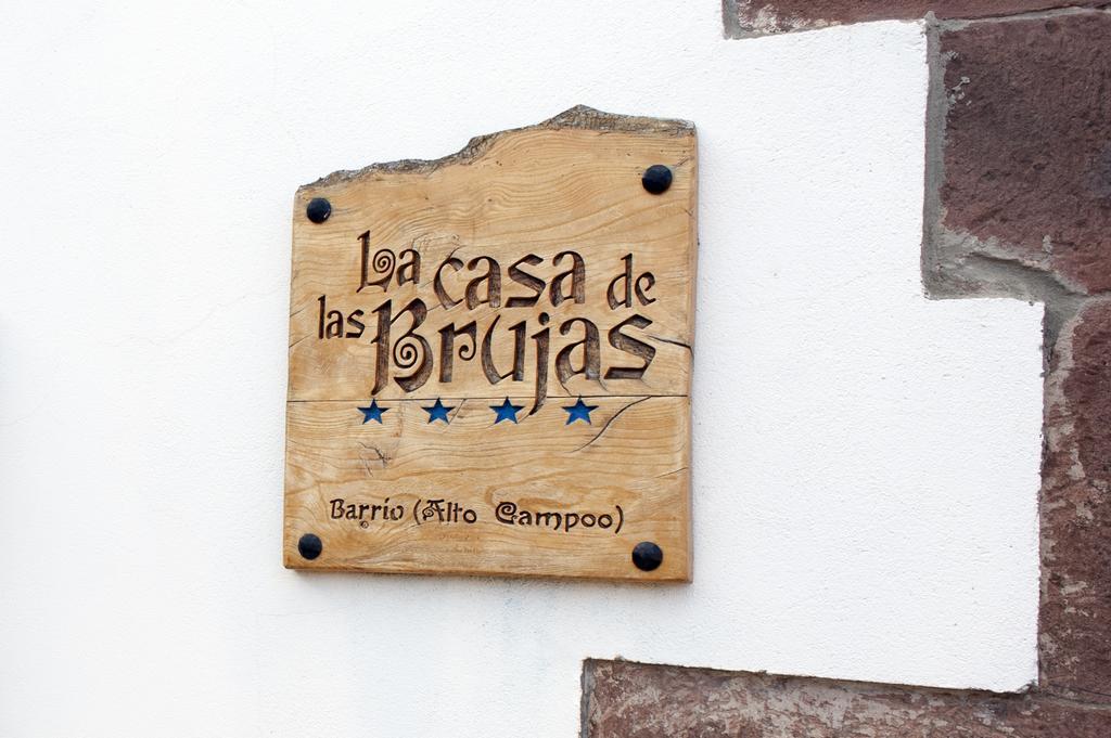 La Casa De Las Brujas Hotel Barrio  Esterno foto